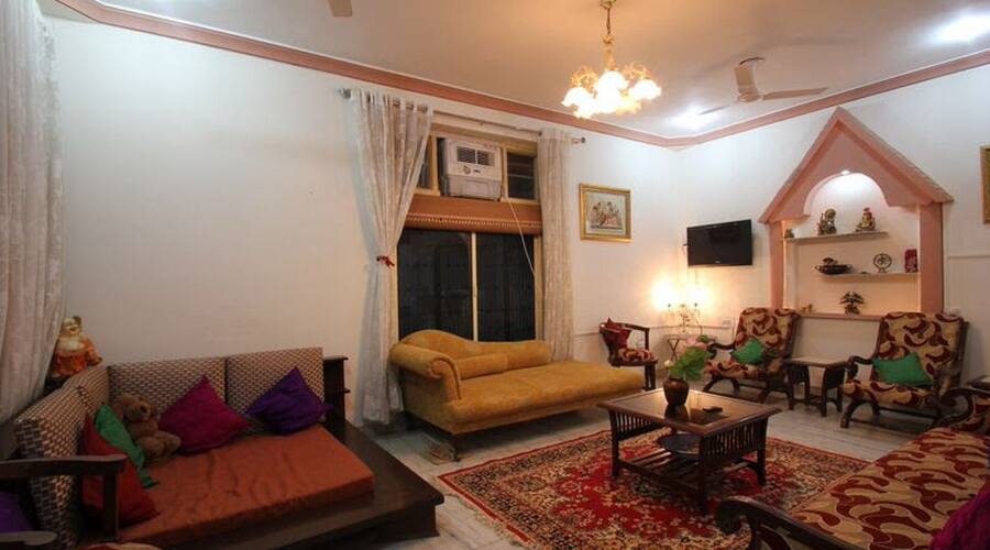The Villa White House, Ajmer 4